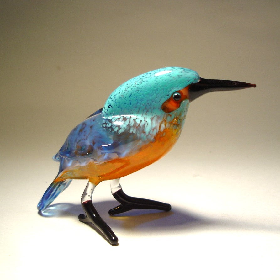 Side view of the kingfisher bird - standing figurine